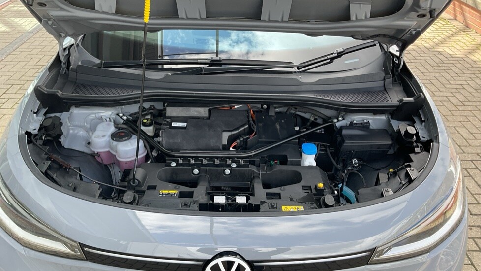 Used Volkswagen ID.5 2023 for sale - 75894874: Photo 17
