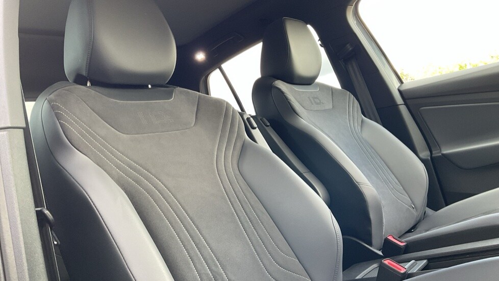 Used Volkswagen ID.5 2023 for sale - 75894874: Photo 38