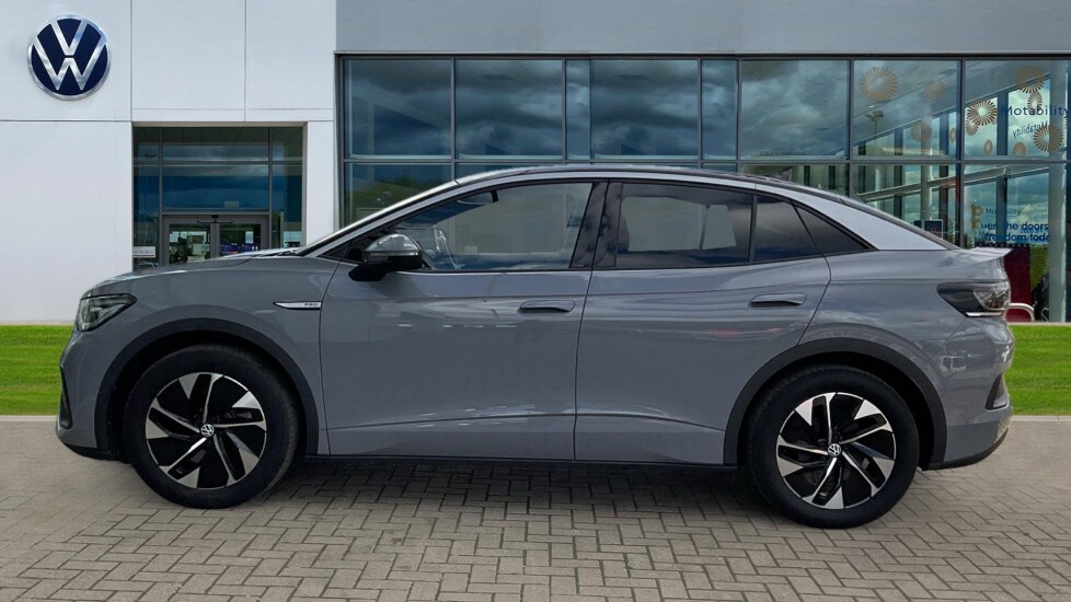 Used Volkswagen ID.5 2023 for sale - 75894874: Photo 9