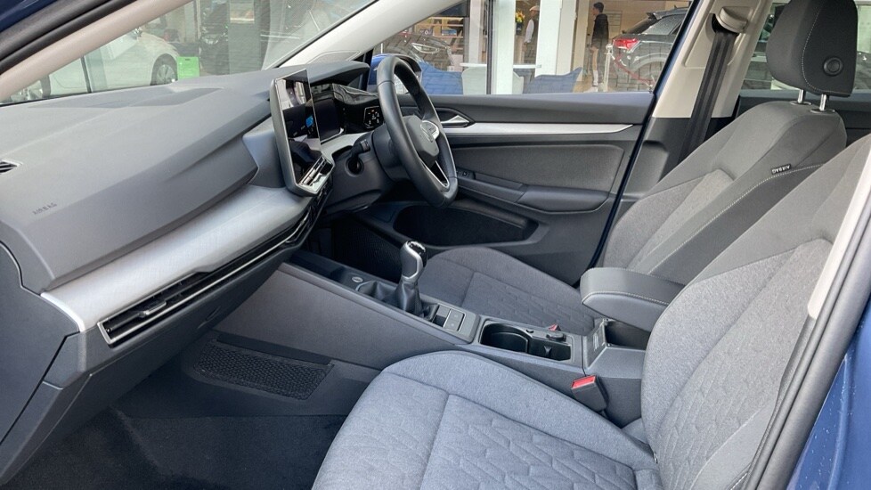 Used Volkswagen Golf 2024 for sale - 75874292: Photo 28