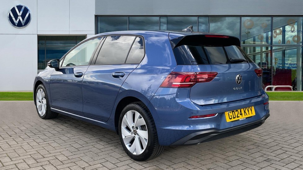 Used Volkswagen Golf 2024 for sale - 75874292: Photo 3