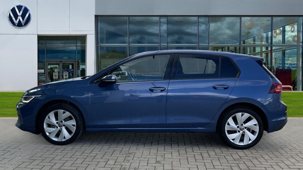 Used Volkswagen Golf 2024 for sale - 75874292: Photo 9