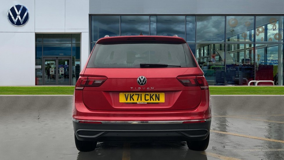 Used Volkswagen Tiguan 2021 for sale - 76766175: Photo 11