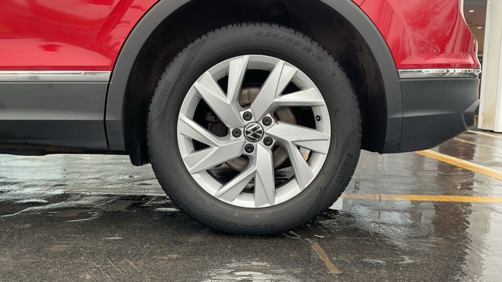 Used Volkswagen Tiguan 2021 for sale - 76766175: Photo 19