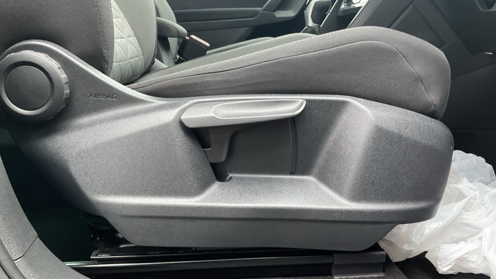 Used Volkswagen Tiguan 2021 for sale - 76766175: Photo 39