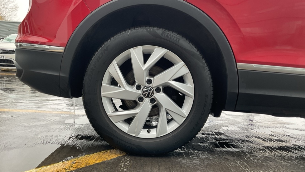 Used Volkswagen Tiguan 2021 for sale - 76766175: Photo 5