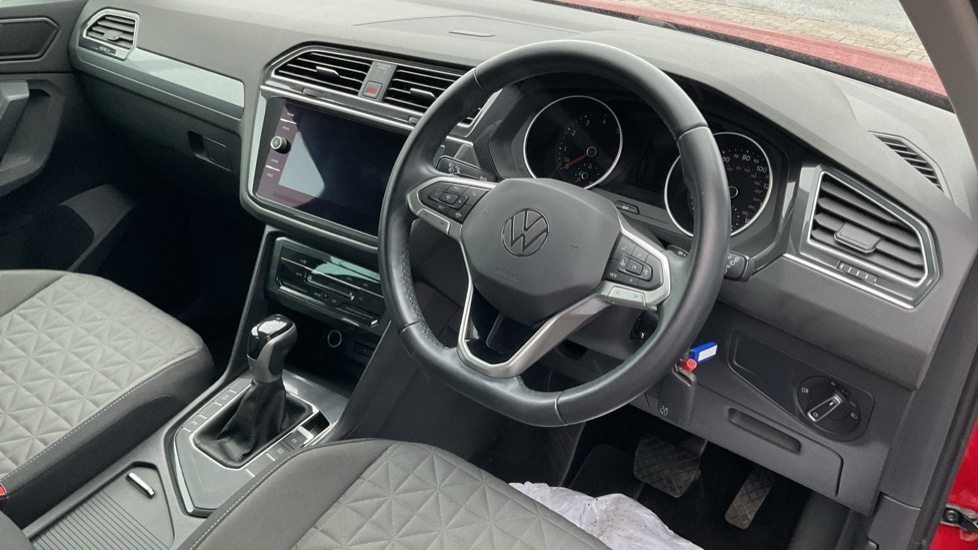 Used Volkswagen Tiguan 2021 for sale - 76766175: Photo 6