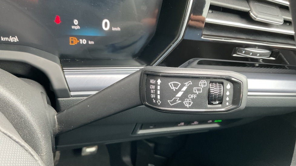 Used Volkswagen Touareg 2025 for sale - 76519371: Photo 32