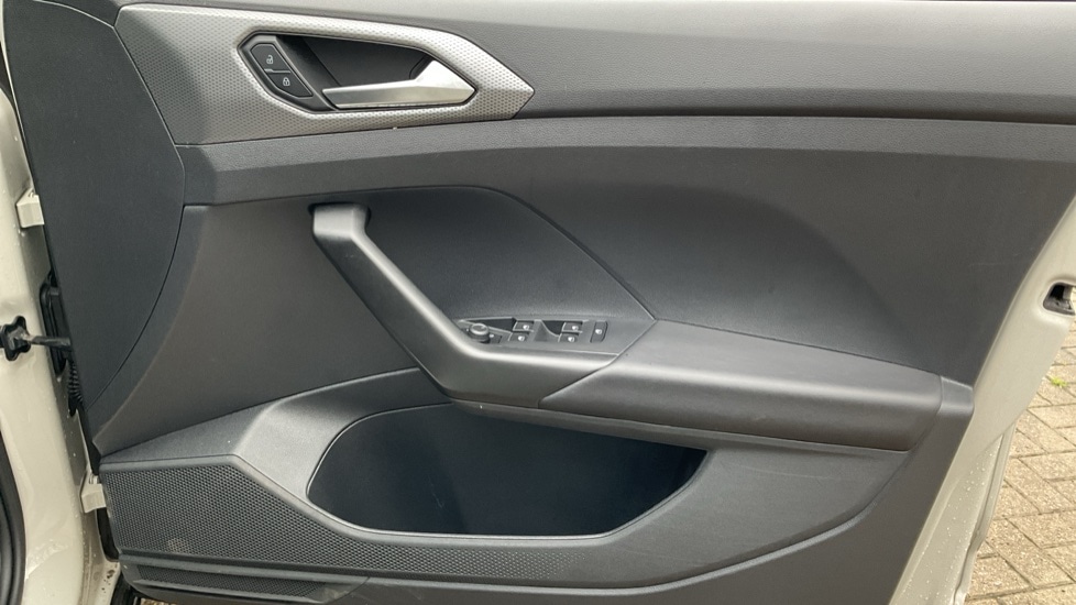 Used Volkswagen T-Cross 2022 for sale - 76841897: Photo 37