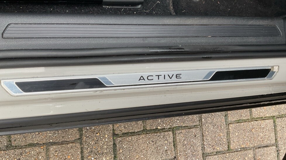 Used Volkswagen T-Cross 2022 for sale - 76841897: Photo 40