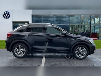 Used Volkswagen T-Roc 2025 for sale - 76874123: Photo