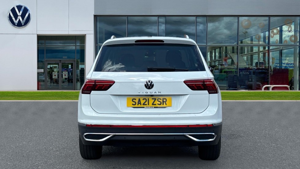 Used Volkswagen Tiguan 2021 for sale - 76033611: Photo 11