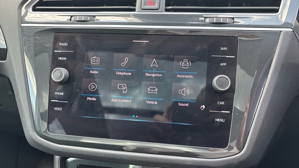 Used Volkswagen Tiguan 2021 for sale - 76033611: Photo 24