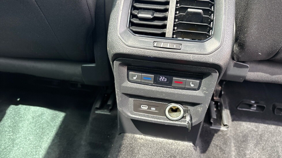 Used Volkswagen Tiguan 2021 for sale - 76033611: Photo 36