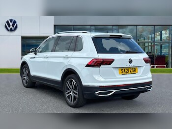 Used Volkswagen Tiguan 2021 for sale - 76033611: Photo 3