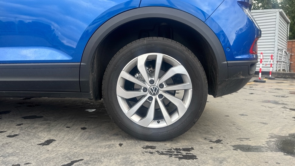 Used Volkswagen T-Roc 2025 for sale - 76523624: Photo 19