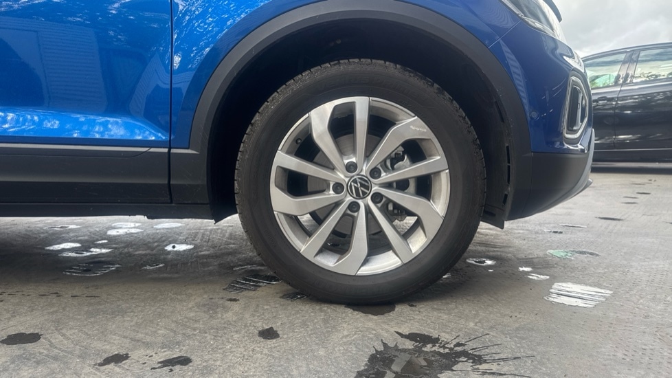 Used Volkswagen T-Roc 2025 for sale - 76523624: Photo 20