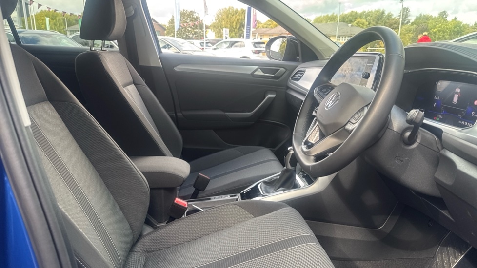 Used Volkswagen T-Roc 2025 for sale - 76523624: Photo 26