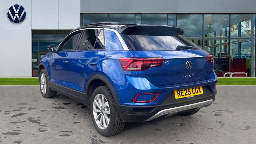 Used Volkswagen T-Roc 2025 for sale - 76523624: Photo 3