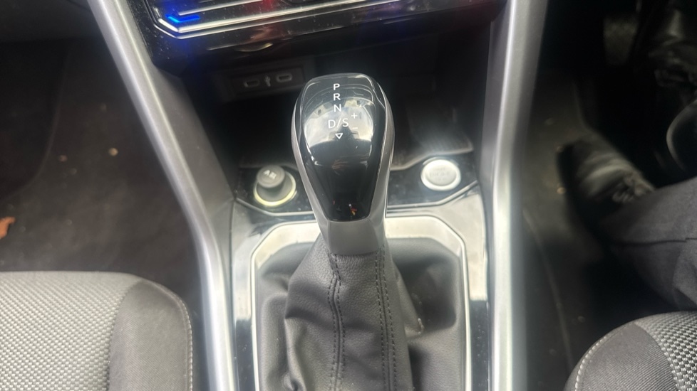 Used Volkswagen T-Roc 2025 for sale - 76523624: Photo 36