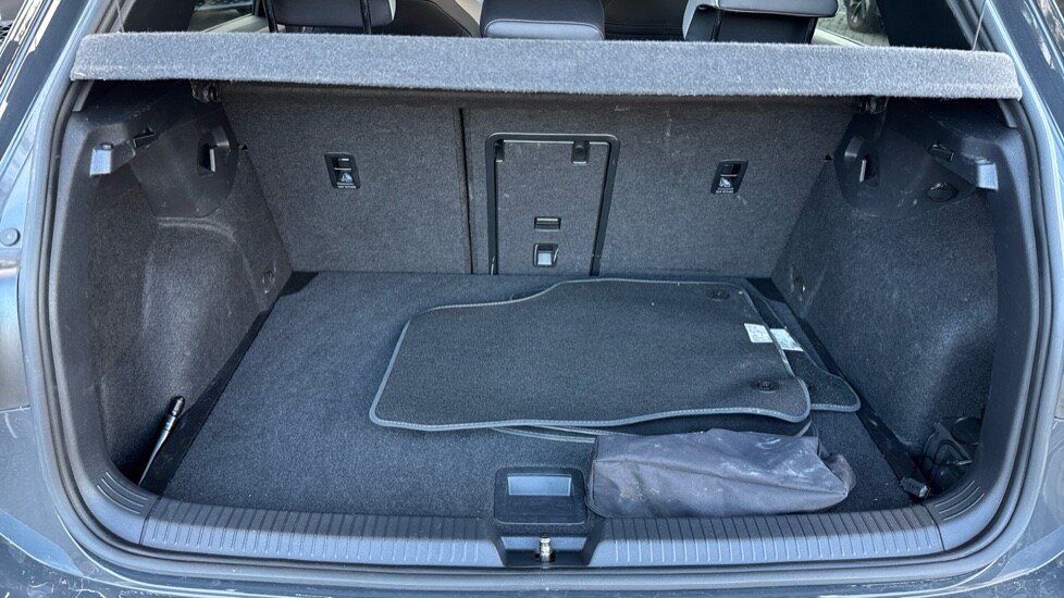 Used Volkswagen Golf 2023 for sale - 77021902: Photo 16