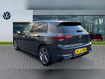 Used Volkswagen Golf 2023 for sale - 77021902: Photo