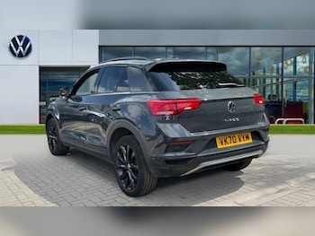 Used Volkswagen T-Roc 2020 for sale - 75710138: Photo