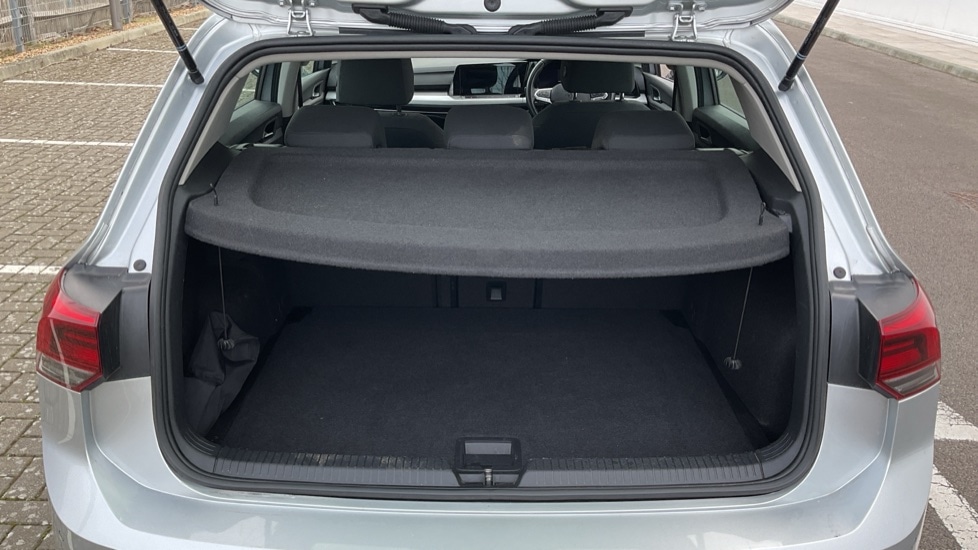 Used Volkswagen Golf 2023 for sale - 76452347: Photo 16