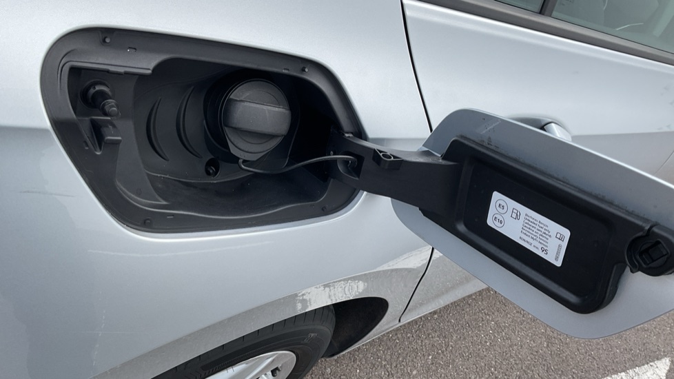 Used Volkswagen Golf 2023 for sale - 76452347: Photo 29