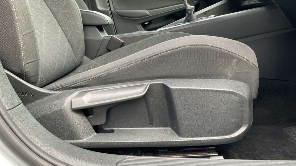 Used Volkswagen Golf 2023 for sale - 76452347: Photo 39