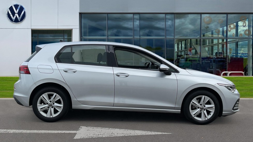 Used Volkswagen Golf 2023 for sale - 76452347: Photo 4