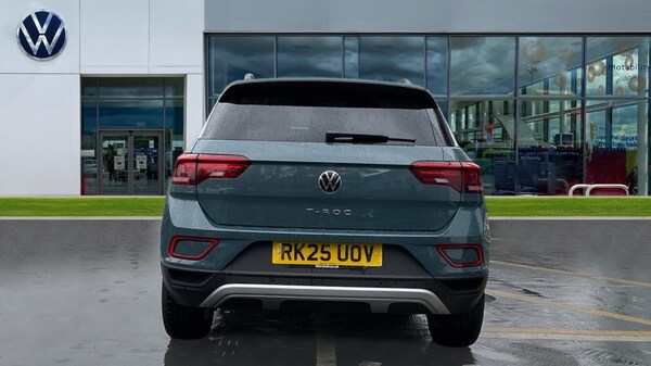 Used Volkswagen T-Roc 2025 for sale - 76067088: Photo 11