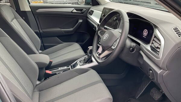 Used Volkswagen T-Roc 2025 for sale - 76067088: Photo 26