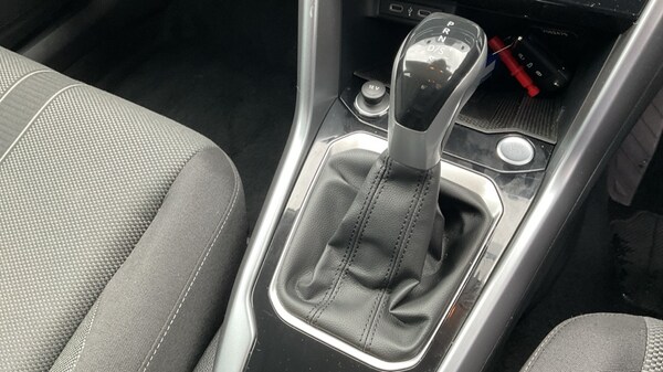 Used Volkswagen T-Roc 2025 for sale - 76067088: Photo 36