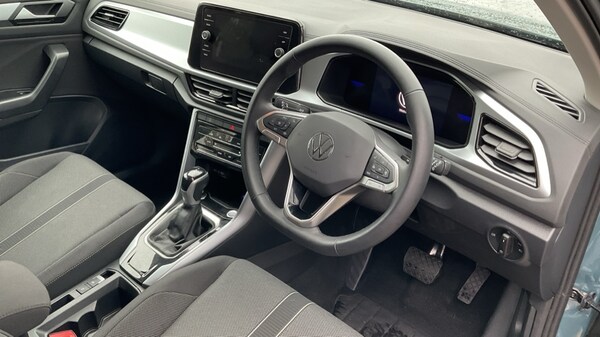 Used Volkswagen T-Roc 2025 for sale - 76067088: Photo 6