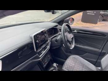 Used Volkswagen T-Roc 2024 for sale - 74963280: Photo