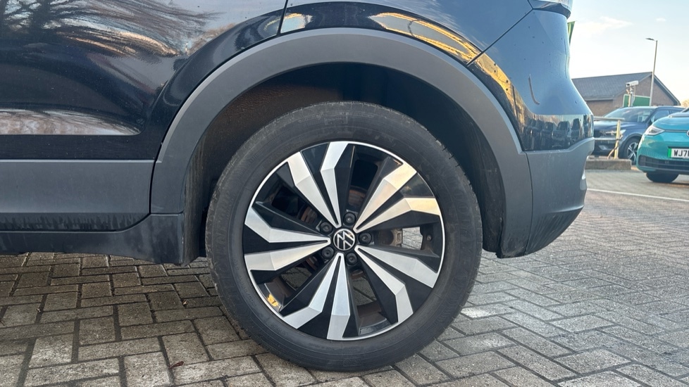 Used Volkswagen T-Cross 2023 for sale - 76766385: Photo 19