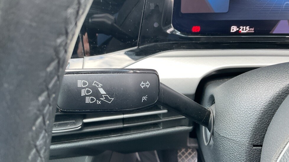 Used Volkswagen Golf 2022 for sale - 76018209: Photo 33