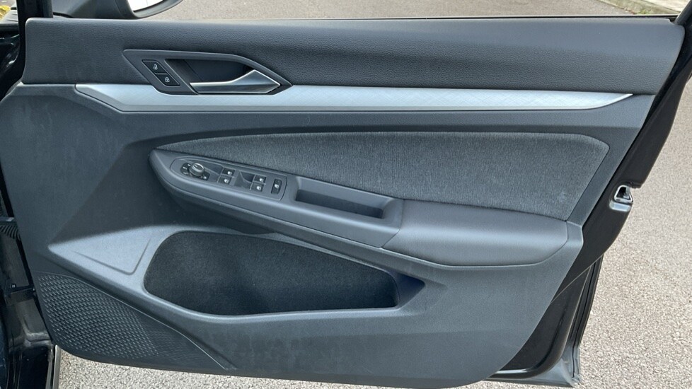 Used Volkswagen Golf 2022 for sale - 76018209: Photo 37