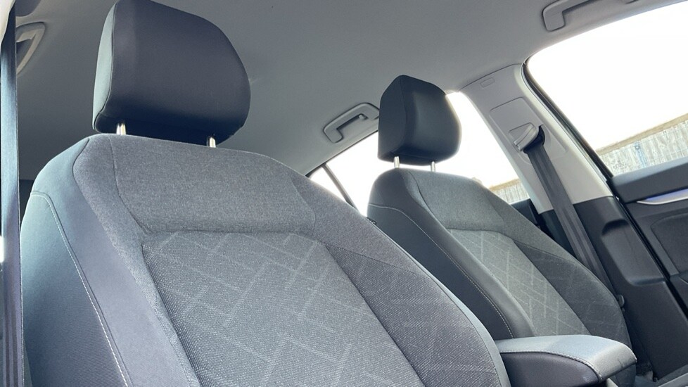 Used Volkswagen Golf 2022 for sale - 76018209: Photo 38