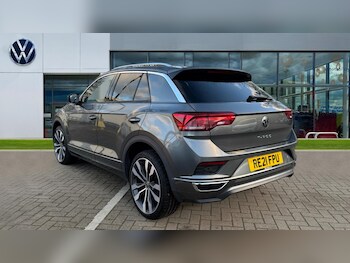 Used Volkswagen T-Roc 2021 for sale - 76915092: Photo