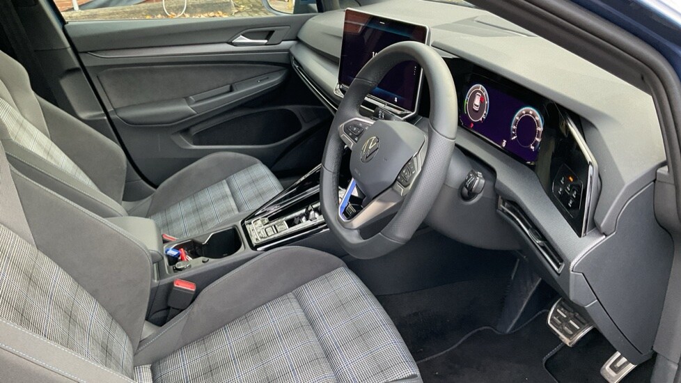 Used Volkswagen Golf 2025 for sale - 76452144: Photo 26