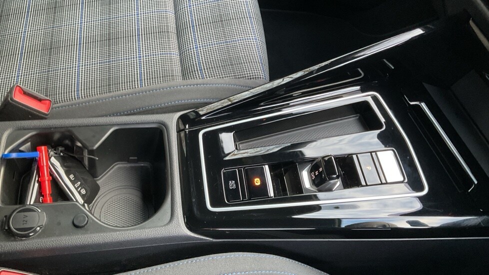 Used Volkswagen Golf 2025 for sale - 76452144: Photo 35