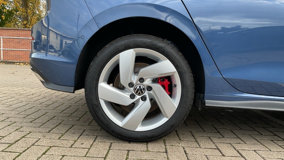 Used Volkswagen Golf 2025 for sale - 76452144: Photo 5