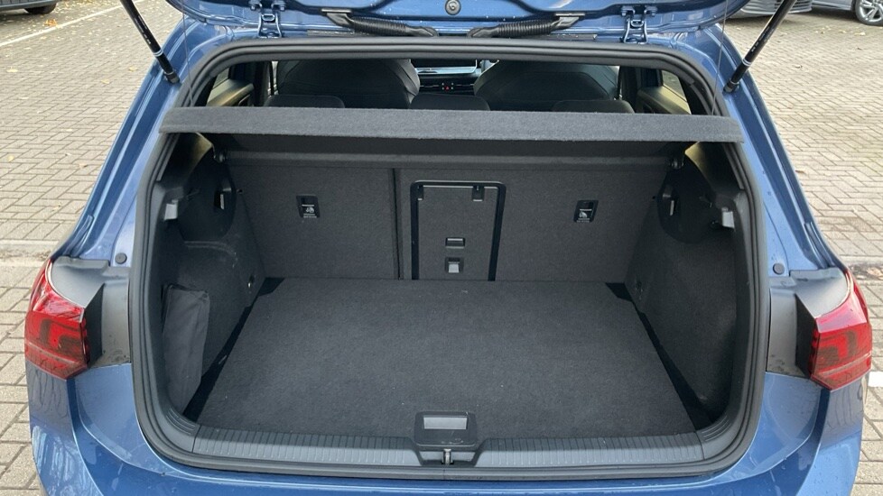 Used Volkswagen Golf 2025 for sale - 76452195: Photo 16