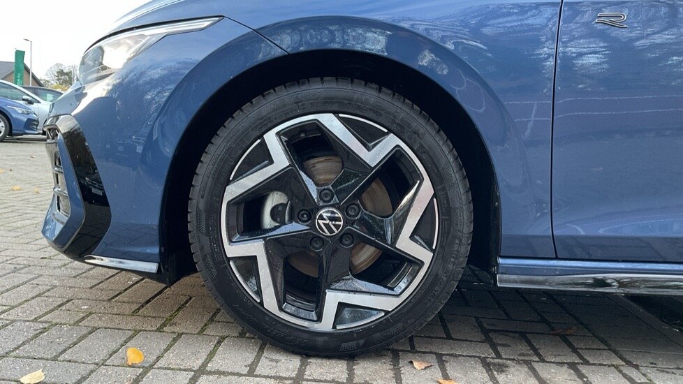 Used Volkswagen Golf 2025 for sale - 76452195: Photo 18