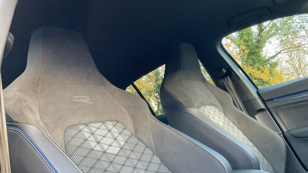 Used Volkswagen Golf 2025 for sale - 76452195: Photo 38