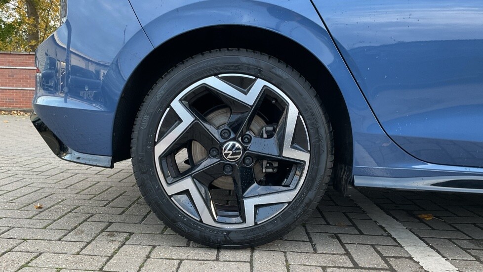 Used Volkswagen Golf 2025 for sale - 76452195: Photo 5