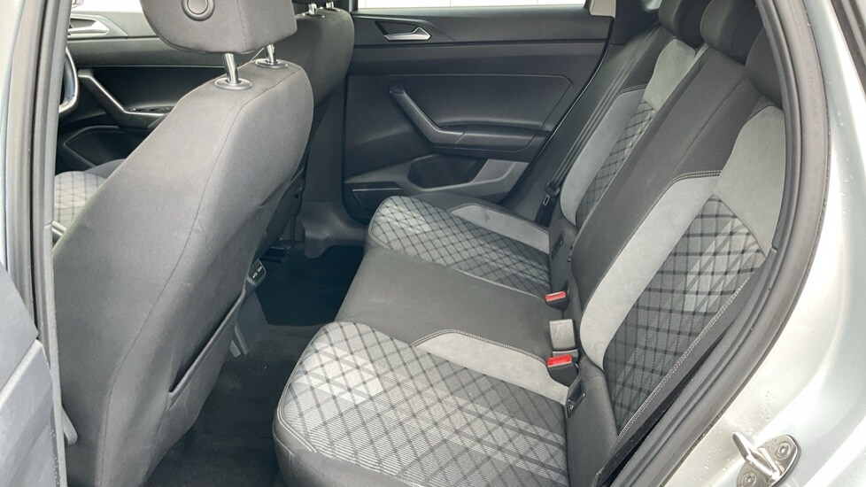 Used Volkswagen Polo 2022 for sale - 76015257: Photo 15