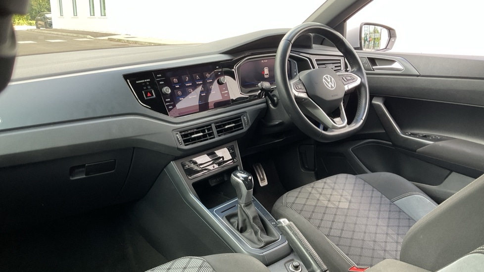 Used Volkswagen Polo 2022 for sale - 76015257: Photo 2